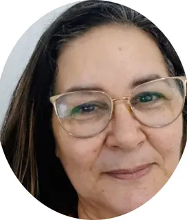 Foto de rosto de mulher madura de óculos
